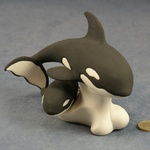 L011 - Large Orca Whale with Baby