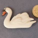 Brooch - Swan